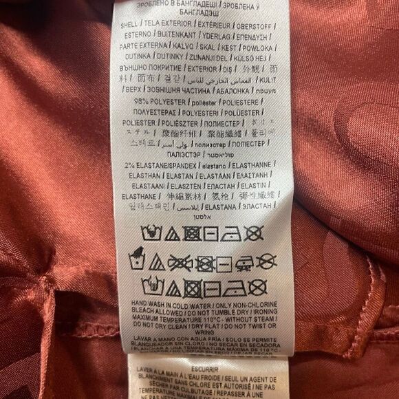 Guess Satin Logo Bronze Brown Blouse Long Sleeve Button Up Size XS Classic Elega - Picture 7 of 12